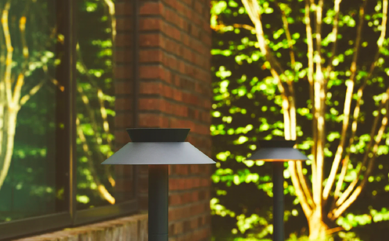 Lampki solarne w kształcie zwierząt – ciekawa ozdoba ogrodu i tarasu