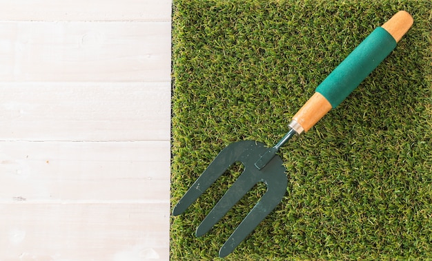 Jak sztuczna trawa może odmienić Twój ogród?